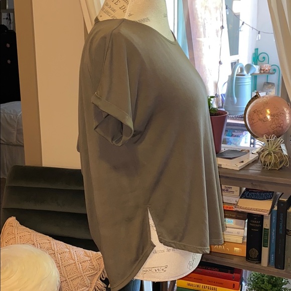 miami army green drop back short sleeve shirt XS - Picture 4 of 5